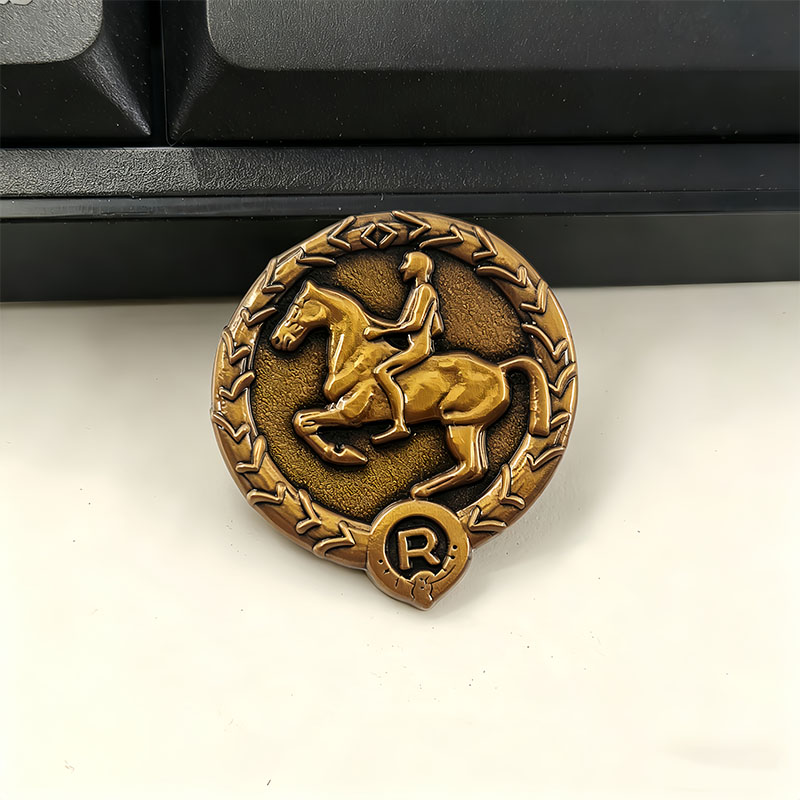 German Young Horseman Badge Ge - Vintage Collectible Jewelry recension och pris
