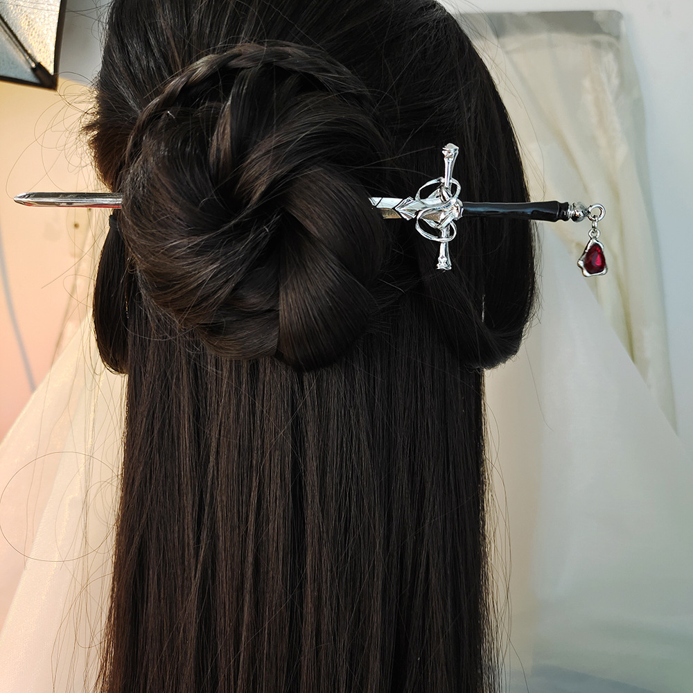 Chinese Sword Shaped Hair Stic - Vintage Collector recension och pris