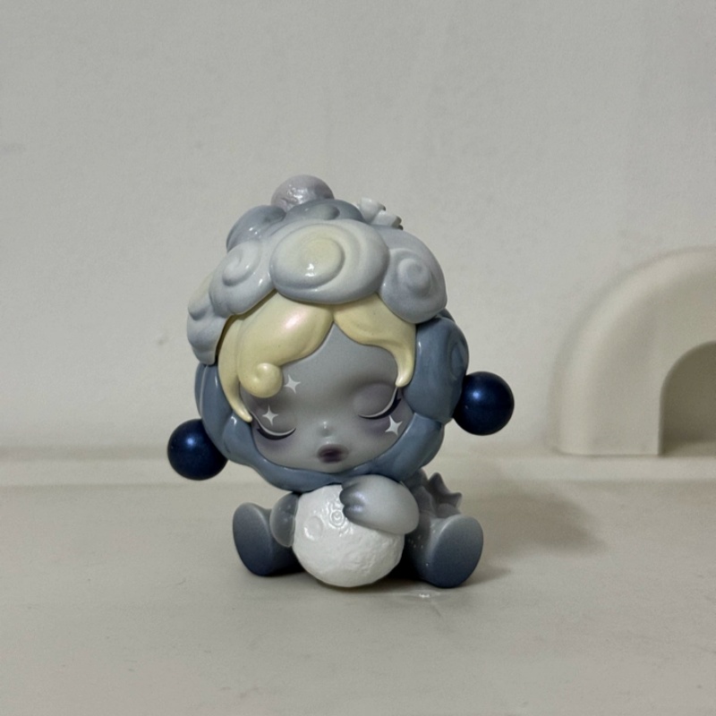 POPMART SKULLPANDA Before The  - Vintage Toys Collector recension och pris