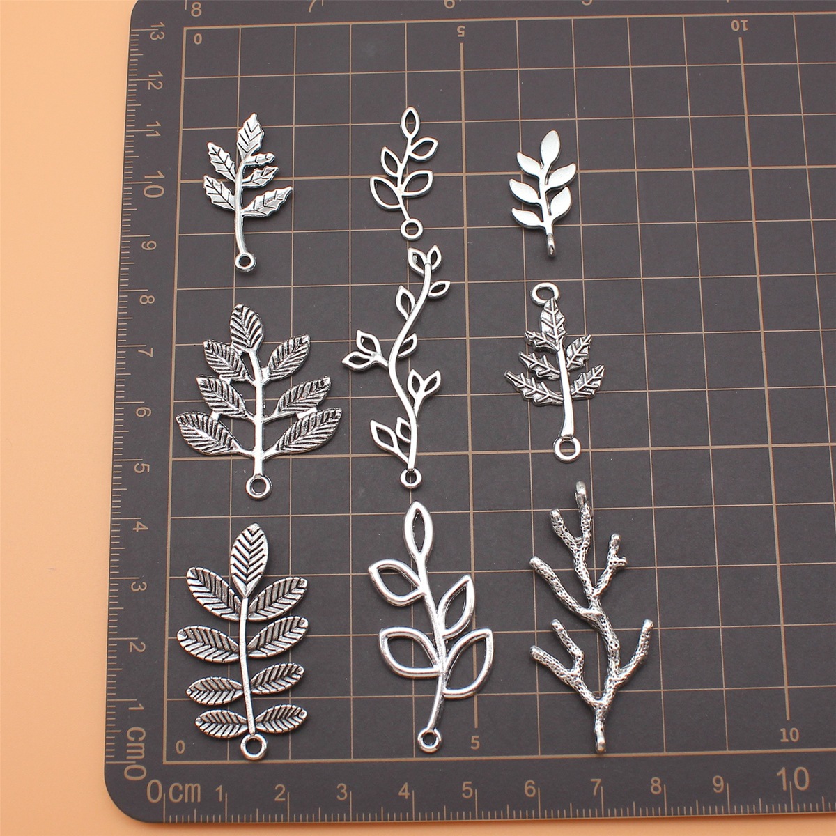 9pcs Antique Silver Color Bran - Vintage Collectible Jewelry recension och pris