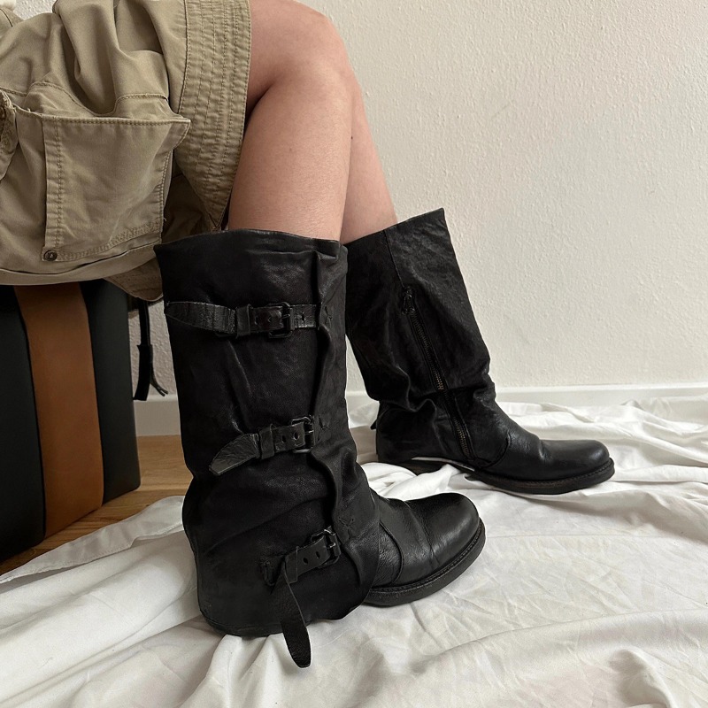 Black Belt Buckle Pleated Mid- - Vintage Zipper recension och pris