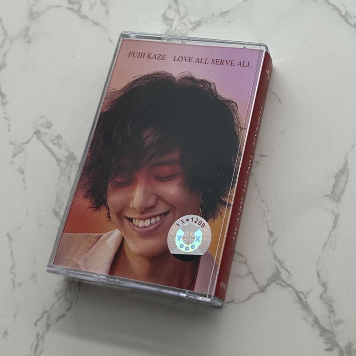 Fujii Kaze LOVE ALL SERVE ALL  - Vintage Collectibles recension och pris