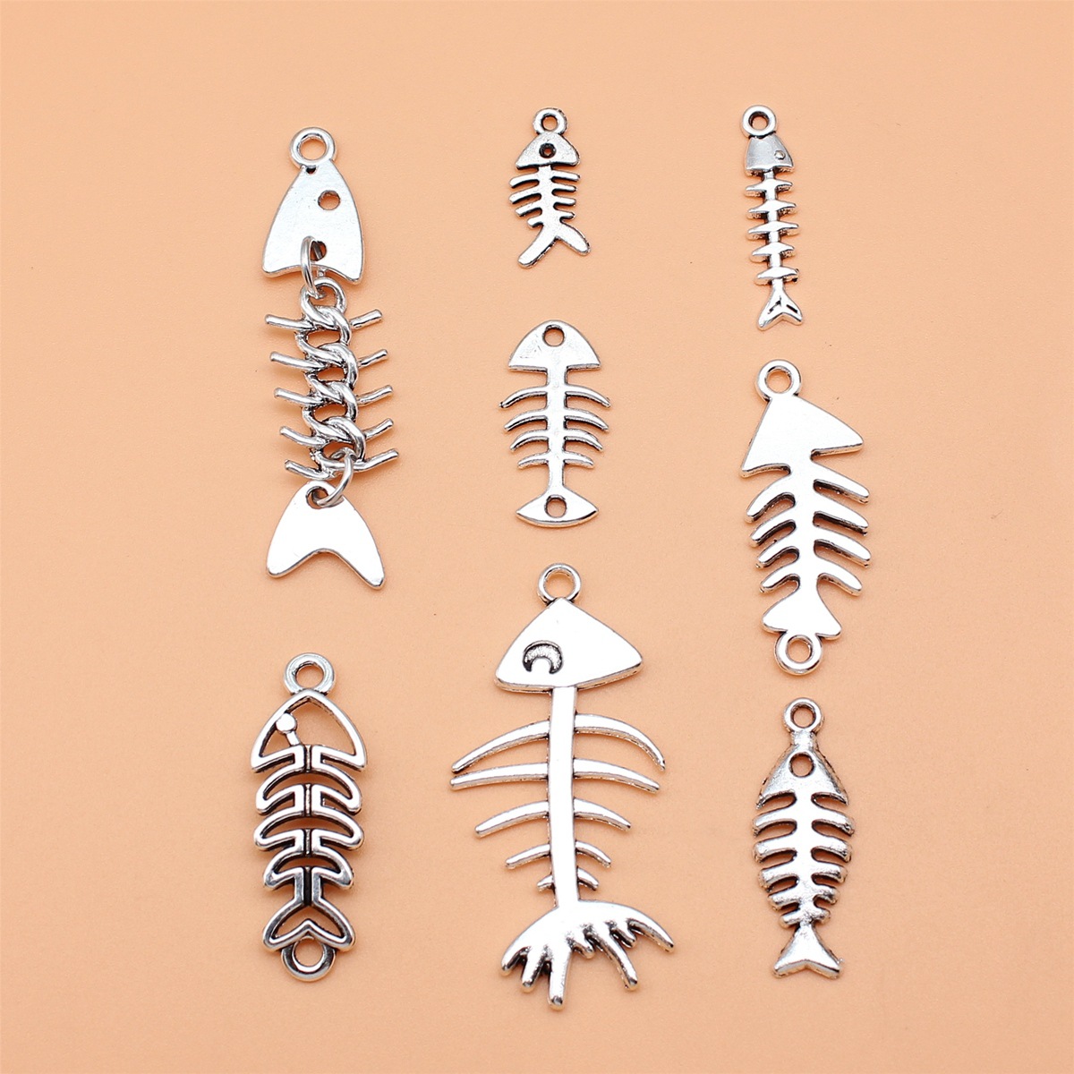8pcs Antique Silver Color Fish - Vintage Collectible Jewelry recension och pris